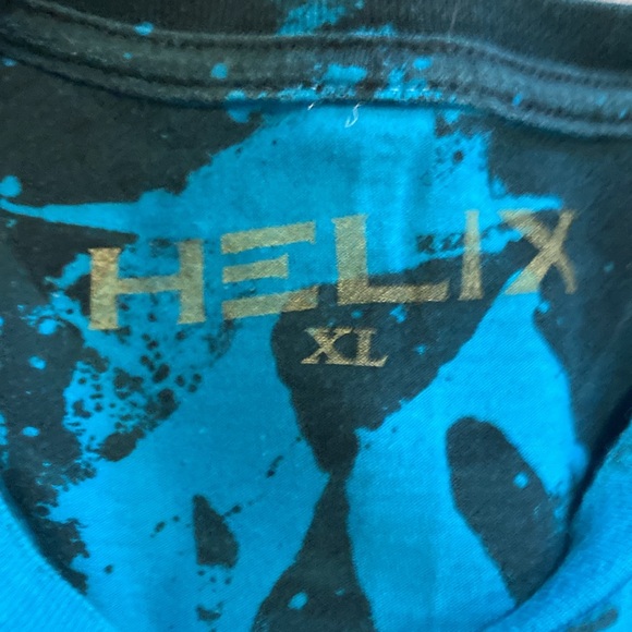 Helix Cross Wing Grunge Cyber Y2K Style T-Shirt - Picture 4 of 6